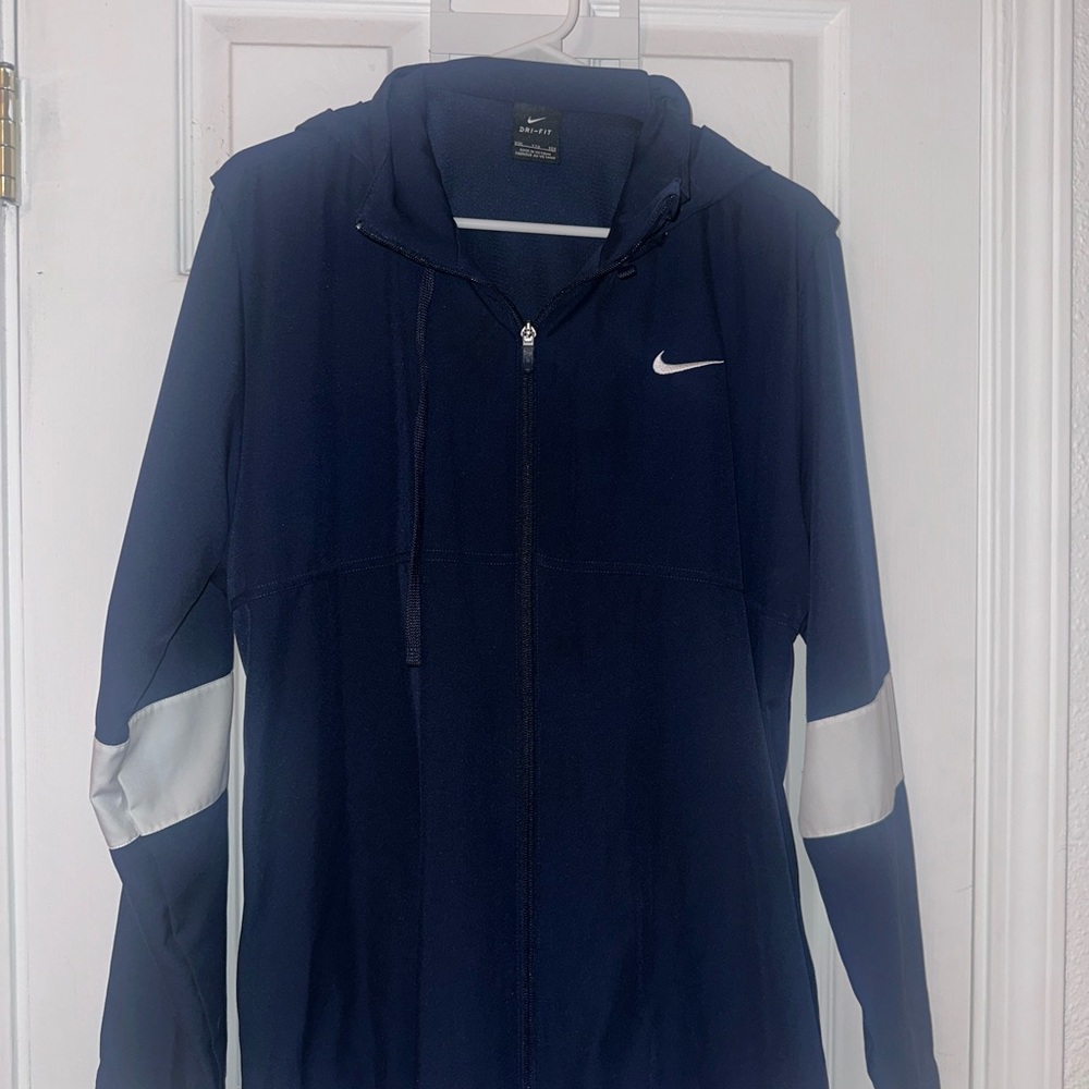 Nike Women's Dark Blue and White Ski Jacket